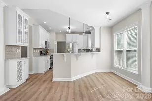 19942 Scanmar Ln, Cornelius, NC 28031 - Photo 12
