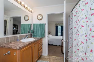 2224 Sterling Ridge Dr, Newton, NC 28658 - Photo 18