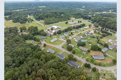 2224 Sterling Ridge Drive, Newton, NC 28658 - Photo 26