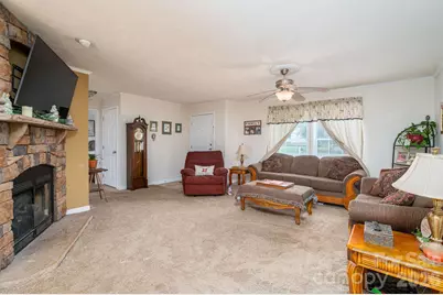 2224 Sterling Ridge Drive, Newton, NC 28658 - Photo 10