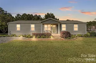 8185 Park Place Rd, York, SC 29745 - Photo 2