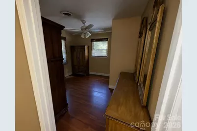 4711 Summit Avenue #4, Greensboro, NC 27405 - Photo 12