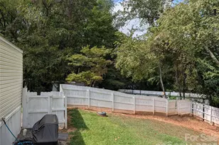 29 Herschel King Dr, Candler, NC 28715 - Photo 16