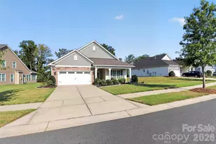 1407 Curling Creek Dr, Indian Trail, NC 28079 - Photo 4