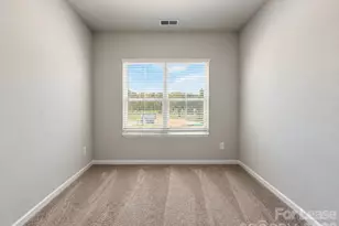 6518 Harlech St, Charlotte, NC 28269 - Photo 44
