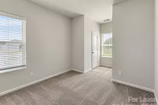 6518 Harlech St, Charlotte, NC 28269 - Photo 22
