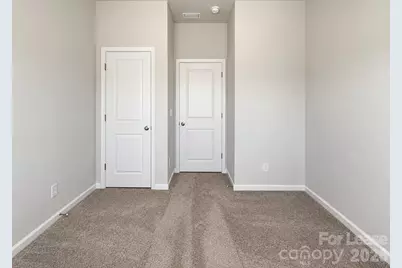 6518 Harlech Street, Charlotte, NC 28269 - Photo 38