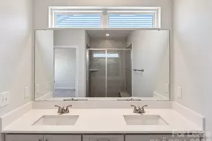 6518 Harlech St, Charlotte, NC 28269 - Photo 28