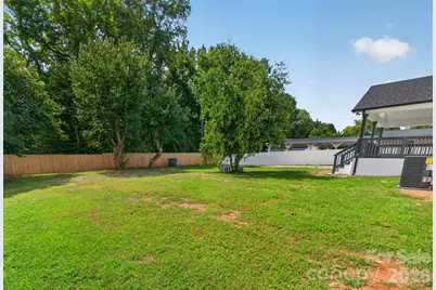 3001 Dalecrest Drive, Charlotte, NC 28269 - Photo 48