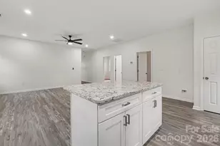 113 W Spencer St, Salisbury, NC 28039 - Photo 6