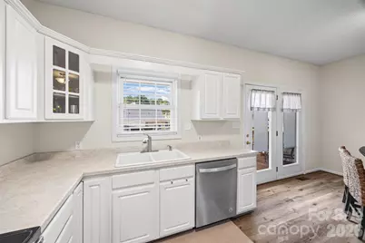 701 Peregrine Court, Gastonia, NC 28056 - Photo 10