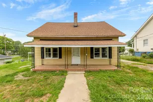 217 S Highland St, Gastonia, NC 28052 - Photo 1