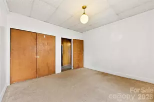 217 S Highland St, Gastonia, NC 28052 - Photo 18