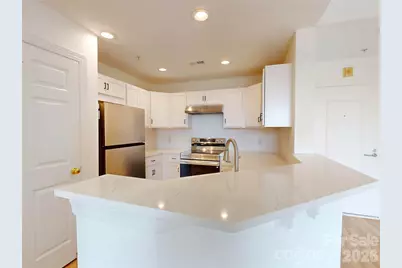 718 W Trade Street #412, Charlotte, NC 28202 - Photo 16