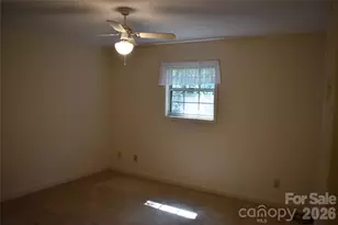 75 Laurelwood Dr, Marion, NC 28752 - Photo 22