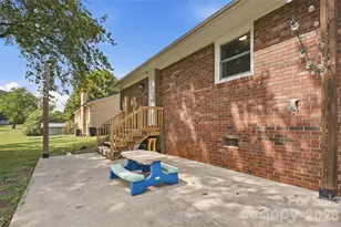 310 Museum Rd, Statesville, NC 28625 - Photo 18