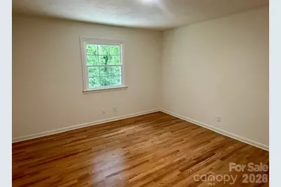845 Cherokee Place SW, Lenoir, NC 28645 - Photo 22