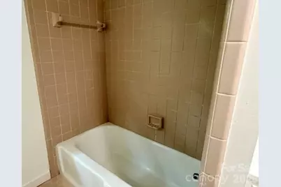 845 Cherokee Place SW, Lenoir, NC 28645 - Photo 28