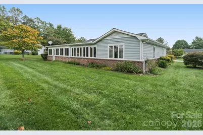 300 Dellford Court, Hendersonville, NC 28792 - Photo 4