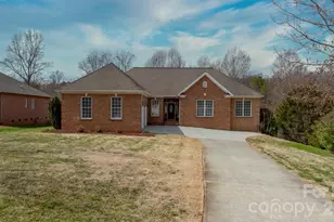 215 Browning Dr, Taylorsville, NC 28681 - Photo 1