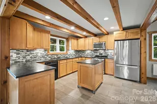 2262 Grandview Peaks Dr, Nebo, NC 28761 - Photo 22