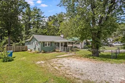 1015 Mountain View Street, Hendersonville, NC 28739 - Photo 30