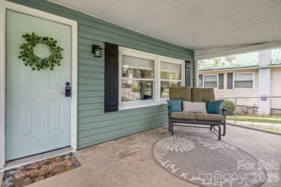 1015 Mountain View Street, Hendersonville, NC 28739 - Photo 4