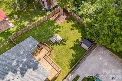 1015 Mountain View Street, Hendersonville, NC 28739 - Photo 36