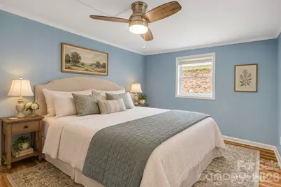 1015 Mountain View Street, Hendersonville, NC 28739 - Photo 20