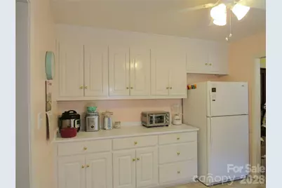 2514 Oxford Circle, Lancaster, SC 29720 - Photo 4