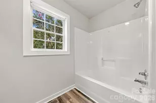 202 Rockyford St, Morganton, NC 28655 - Photo 22