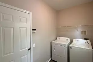 1525 Braveheart Ln, Charlotte, NC 28216 - Photo 6