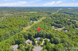 637 Falls Creek Ct, Fort Mill, SC 29715 - Photo 48