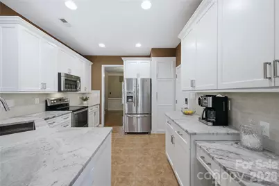 637 Falls Creek Court, Fort Mill, SC 29715 - Photo 12