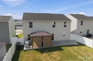 5108 Rustling Pnes Ct, Charlotte, NC 28215 - Photo 38