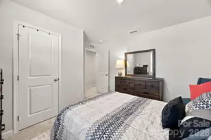 5108 Rustling Pnes Ct, Charlotte, NC 28215 - Photo 24