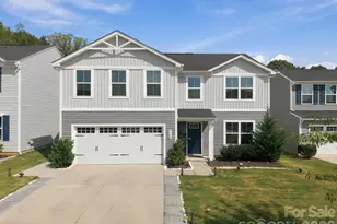 5108 Rustling Pnes Ct, Charlotte, NC 28215 - Photo 2