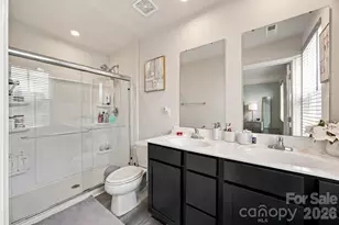 5108 Rustling Pnes Ct, Charlotte, NC 28215 - Photo 18