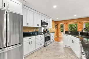 720 Cane Creek Rd, Fletcher, NC 28732 - Photo 8