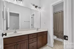 10103 Legolas Ln, Charlotte, NC 28269 - Photo 14