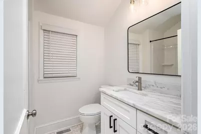 501 W Sixth Avenue, Gastonia, NC 28052 - Photo 14