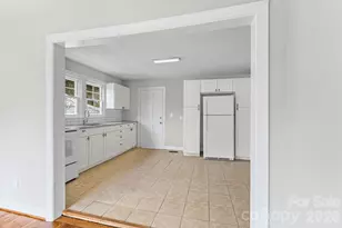 828 Ferrell Ave, Winston Salem, NC 27101 - Photo 10