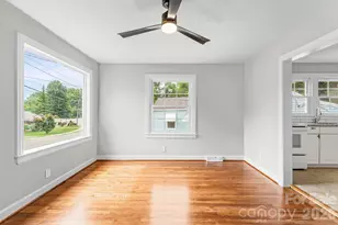 828 Ferrell Ave, Winston Salem, NC 27101 - Photo 6