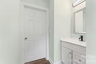 828 Ferrell Ave, Winston Salem, NC 27101 - Photo 20