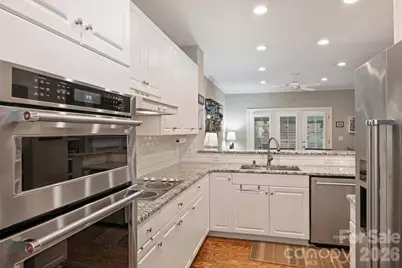 129 Sloane Square Way, Charlotte, NC 28211 - Photo 16
