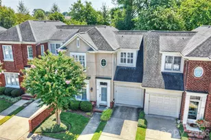 129 Sloane Square Way, Charlotte, NC 28211 - Photo 2