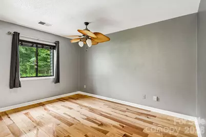 5182 Corbin Lane, Hickory, NC 28601 - Photo 18