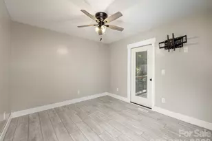 4103 Turnpike Rd, Horse Shoe, NC 28742 - Photo 16