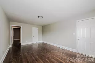3429 Meredith Ave, Charlotte, NC 28208 - Photo 4