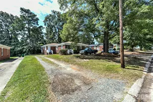 3429 Meredith Ave, Charlotte, NC 28208 - Photo 18